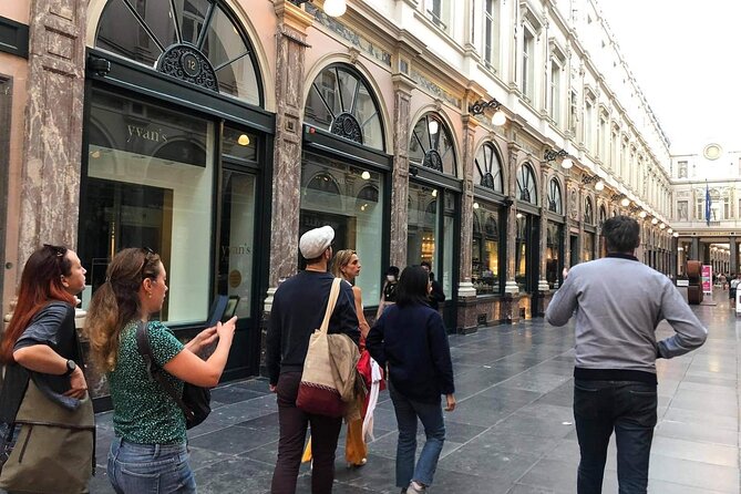 Brussels Walking and Tasting Tour (Beers,Chocolates&Fries/Waffle) - Pace, weather, and what to wear
