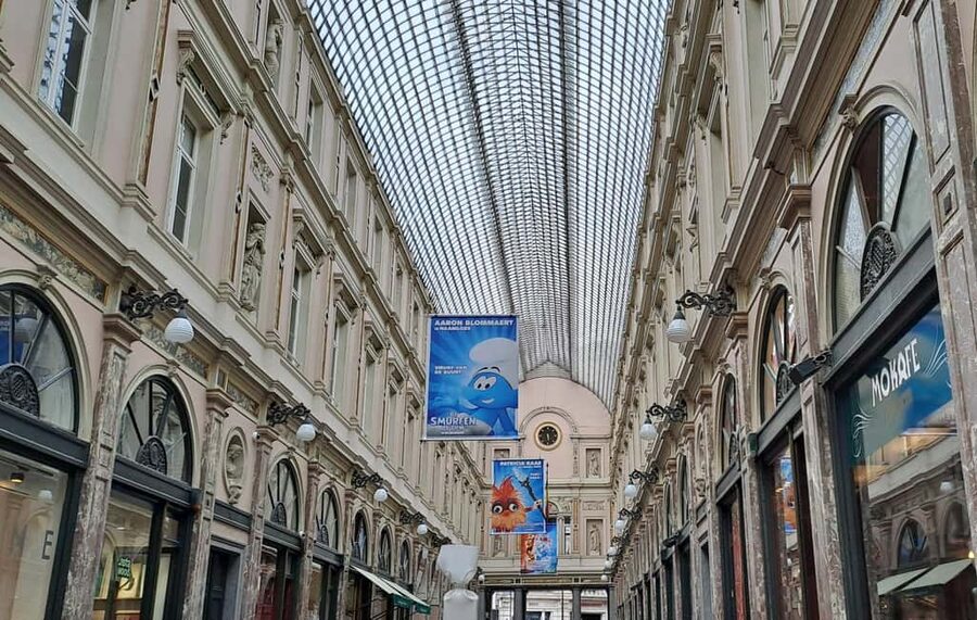Brussels: Walking Tour with Belgian Lunch, Chocolate, & Beer - Mussels, beef stew, gratin, and two Belgian beers