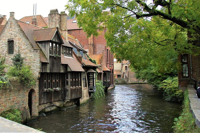 BRYGGJA ROMANTICA - 3 Hour Romantic Tour in Bruges - Jan Van Eyckplein and the city behind the postcard