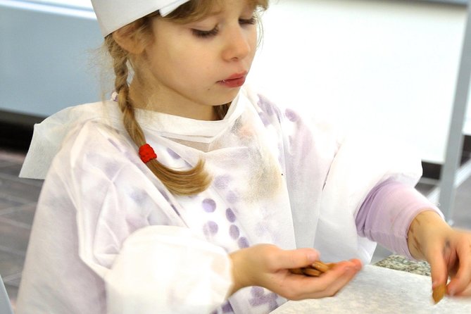 Chocolate Workshop at Choco-Story Brugge - Why families tend to get the most from it