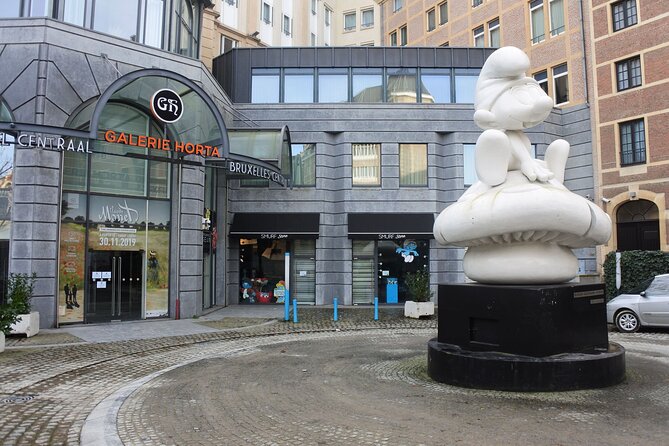 Comic Book Tour in Brussels - Rue Terre-Neuve and the Tintin home connection