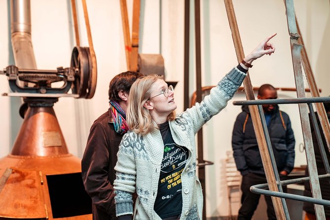Discover our Brussels craft breweries with a local, passionate, young guide - Ending in Brussels’ young beer district