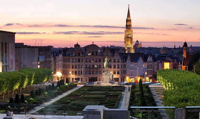 e-Scavenger hunt Brussels: Explore the city at your own pace - Starting at Putterie and finding your bearings