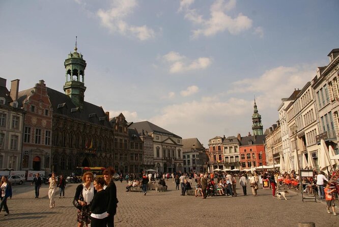 e-Scavenger hunt Mons: Explore the city at your own pace - Starting at Rue de Nimy