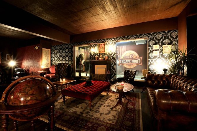 Escape Hunt Brussels, Escape Game - A private puzzle hour in Saint-Gilles