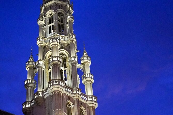 Evening Tour: The Dark Side of Brussels - Place du Jeu de Balle and the Marolles