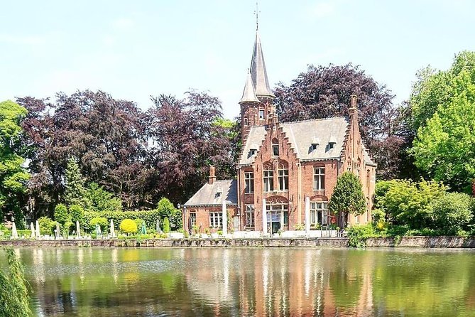 Exclusive PRIVATE Walking Tour of Bruges - Site Oud Sint-Jan adds a quieter historical pause