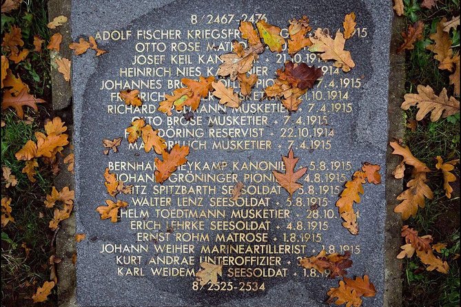 Flanders Fields Remembrance Tour from Bruges - Lunch and the route toward Ypres