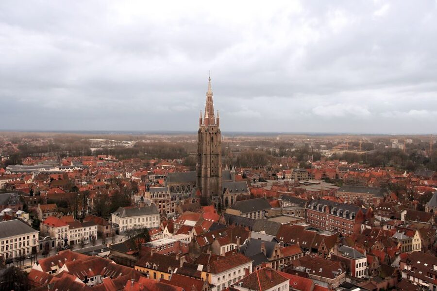 From Amsterdam: Bruges Day Trip in English with Boat Option - Minnewater and the Begijnhof