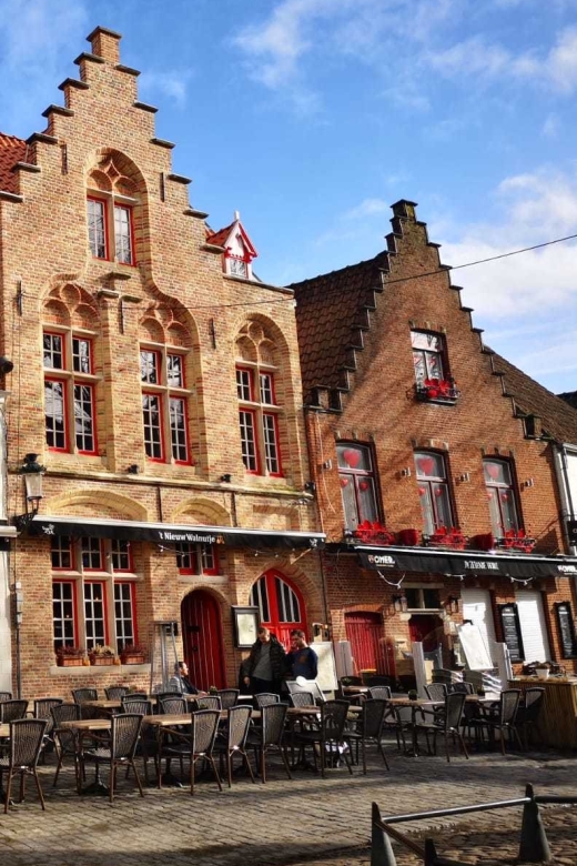 From Amsterdam: Bruges Day Trip in English with Boat Option - Meeting at ALOHA and settling into the coach
