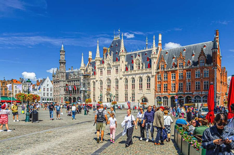 From Amsterdam: Bruges Full-Day Tour - Why Bruges works so well as a day trip