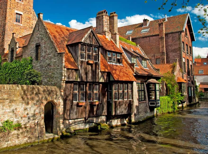 From Amsterdam: Bruges Full-Day Tour - Choosing the canal boat ride