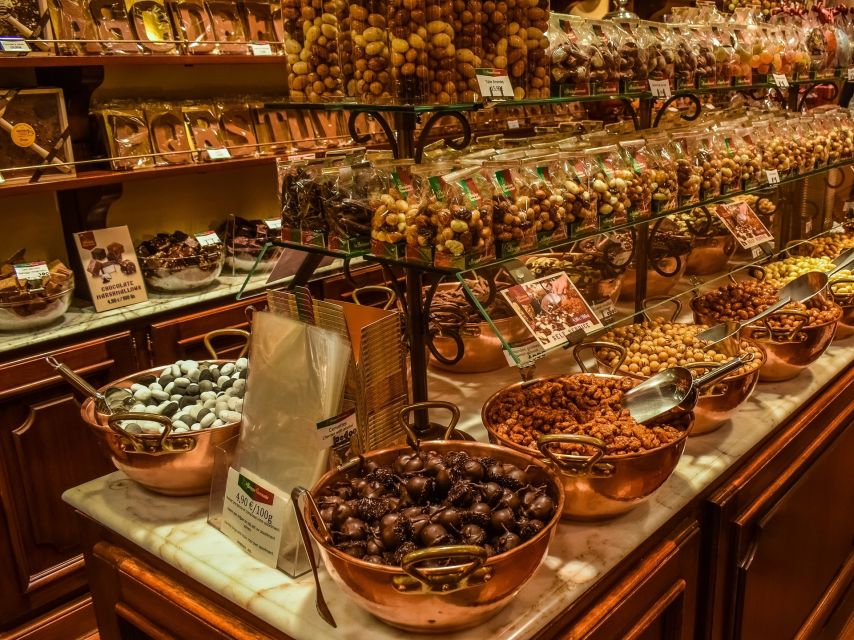 From Amsterdam: Private Sightseeing Tour to Brussels - The Atomium, Royal Palace, and choosing your stops