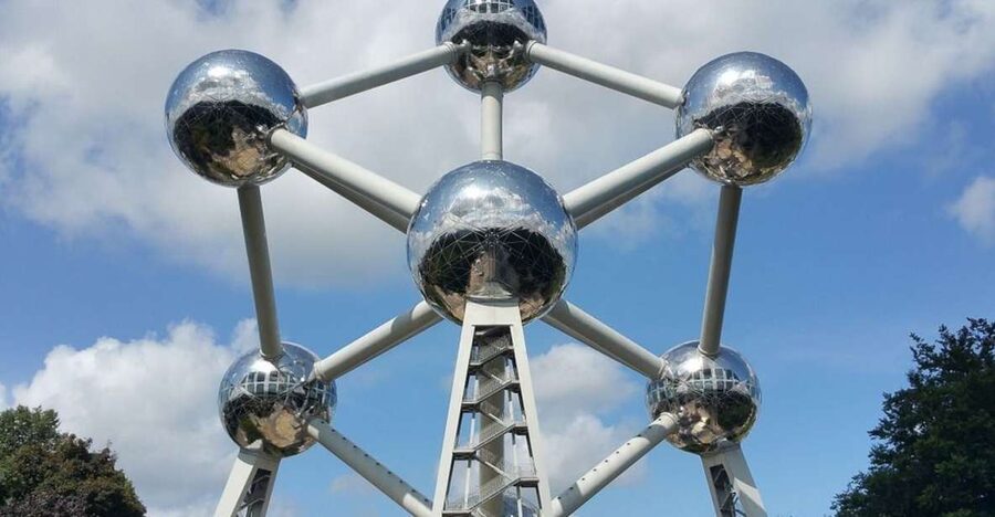 From Amsterdam: Private Sightseeing Trip to Brussels - Sablon for antiques, local shopping, and a slower walk