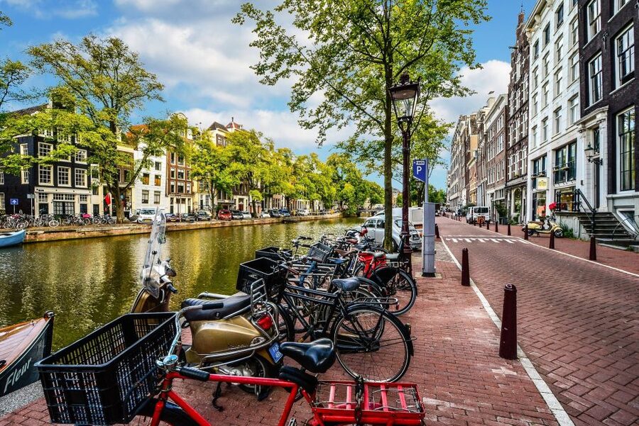 From Brussels: Cheese, Clogs & Windmills Amsterdam Day Trip - Key points to know before booking