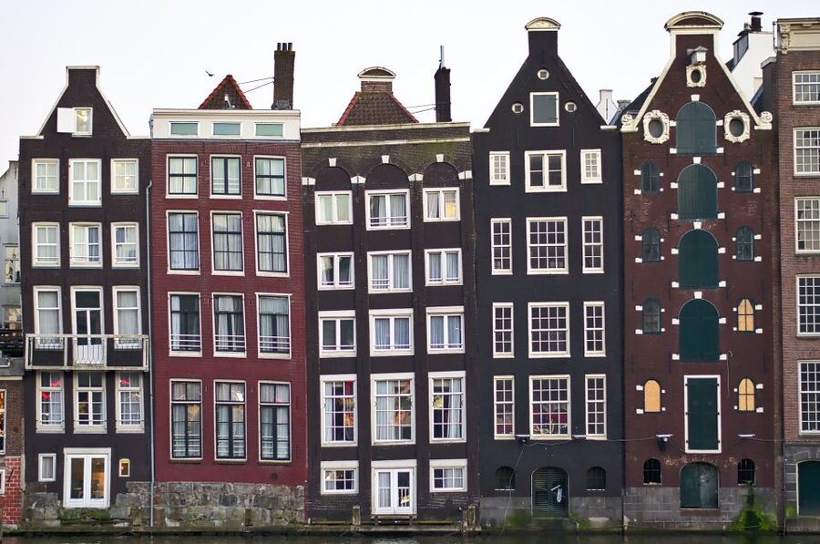 From Brussels: Cheese, Clogs & Windmills Amsterdam Day Trip - Food, rest stops, and the long return