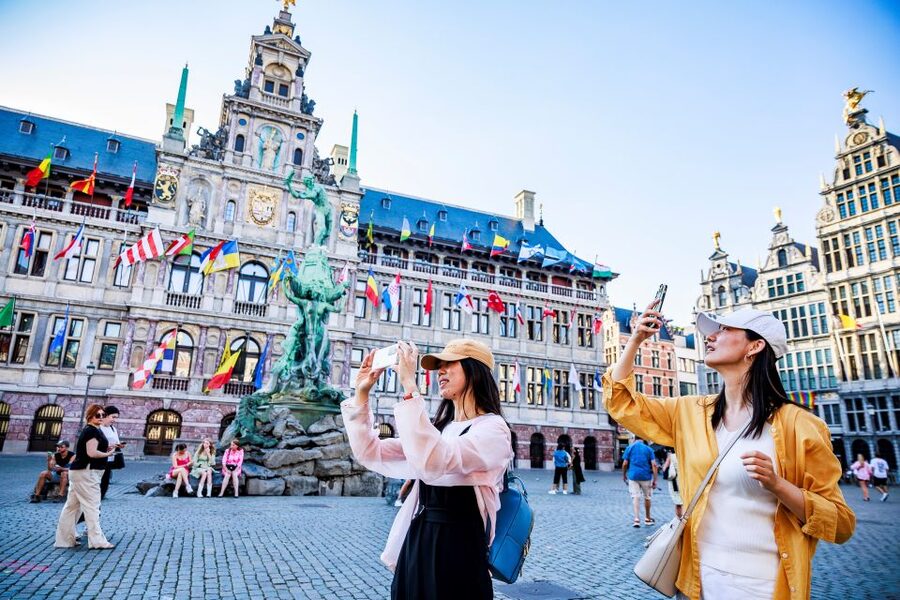 From Brussels: Guided Antwerp City Tour - The medieval castle by the Scheldt