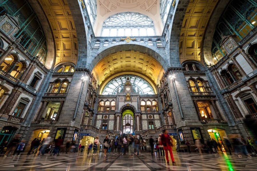 From Brussels: Guided Antwerp City Tour - Antwerp’s port and Jewish district