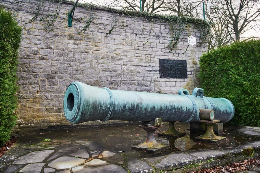 From Brussels : Napoleon's Last Campaign in Belgium Tour - A one-hour lunch stop, with the bill still open