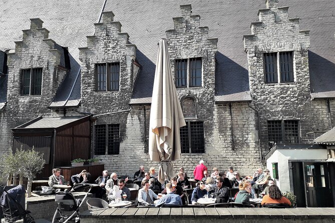 Ghent: Beer and Sightseeing Adventure - Three final beers in local taverns