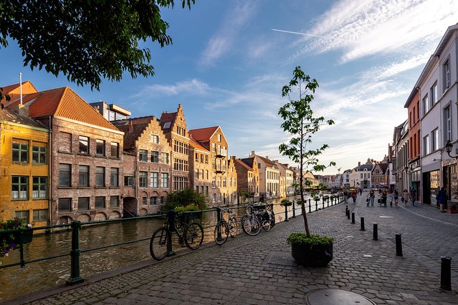 Ghent: Beer and Sightseeing Adventure - Three chocolates at Chocolaterie Vanhoverbeke
