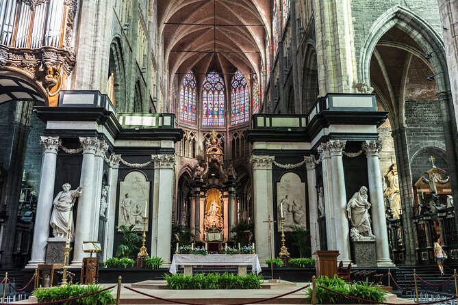 Ghent: City Walk with Audio Guide in 7 Languages on your Phone - Key points to know before you book