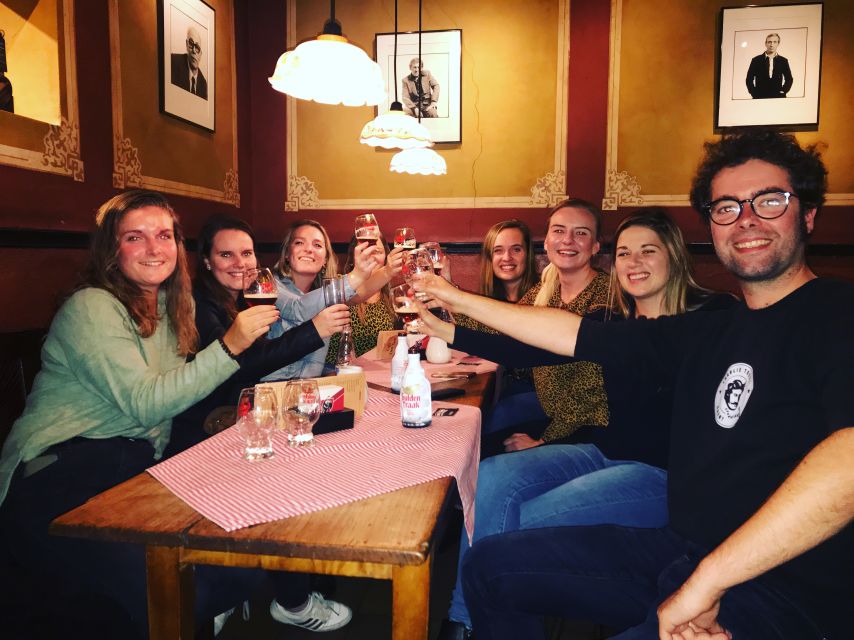 Ghent: Food & Drink Walking Tour with Tastings - A Belgian beer in a 13th-century pub