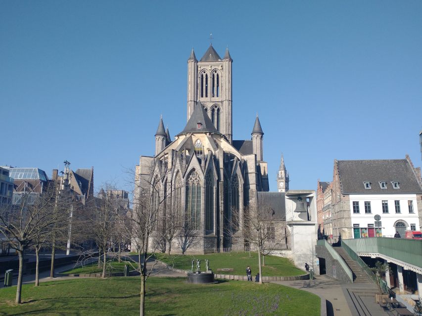 Ghent: Guided City Tour with Chocolate Tastings - Why chocolate is a smart way to see Ghent
