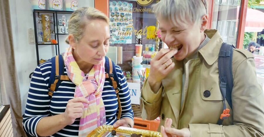 Ghent: Guided City Tour with Chocolate Tastings - Starting at Vrijdagmarkt with Jacob Van Artevelde