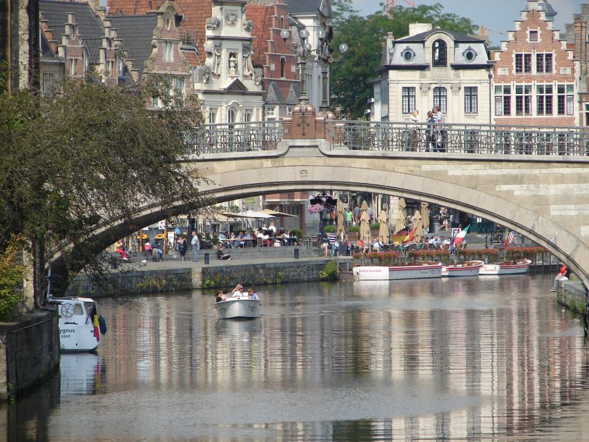 Ghent: Private 2-Hour Walking Tour - Starting in Ghent’s medieval street plan