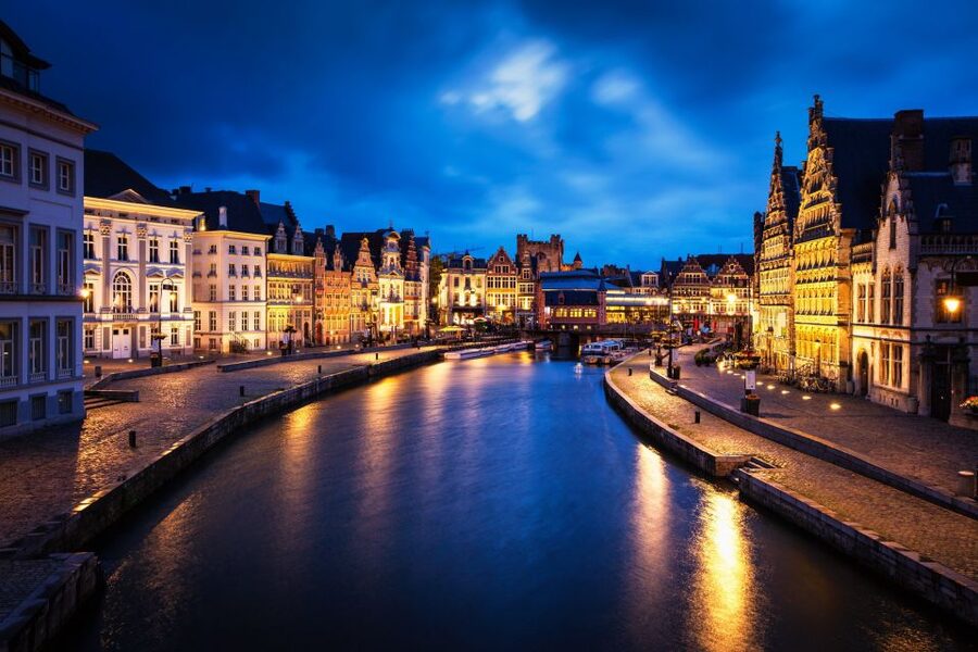 Ghent: The Dark Side of Ghent Private Walking Tour - Why Ghent’s darker side works so well