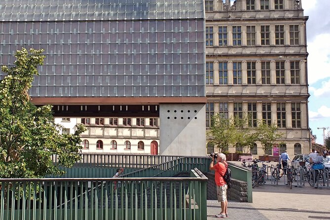 Ghent Walking Tour - City Highlights and Beyond Tradition - Why this short walk works well in Ghent
