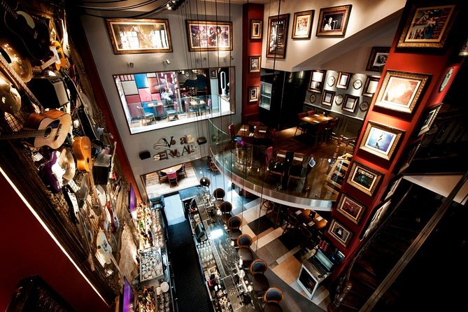 Hard Rock Cafe Brussels with Set Lunch or Dinner - What priority seating really means