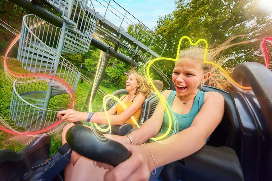 Lichtaart: Bobbejaanland Entry Ticket - World of Dino, included from April 5 to July 9