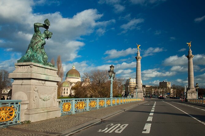 Liege Scavenger Hunt and Highlights Self Guided Audio Tour - Charlemagne on horseback