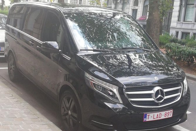 Luxury Minivan from Charleroi airport to the city of Brussels - Key points at a glance