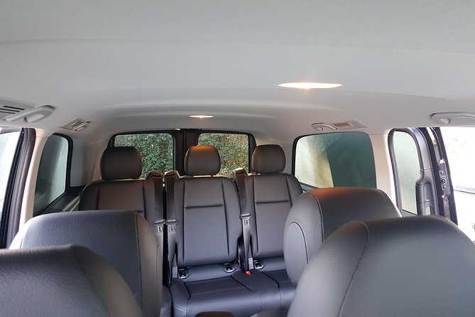 Luxury Minivan from Charleroi airport to the city of Brussels - Why Charleroi Airport changes the arrival equation
