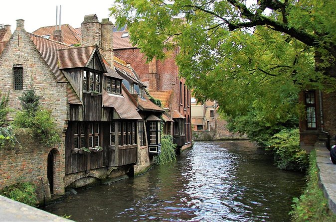 Photo Tour "Philip the Good" + Boat trip - The optional canal boat trip for €5