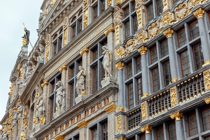Private City Kickstart Tour: Brussels - Jeanneke Pis and the streets beyond the postcard