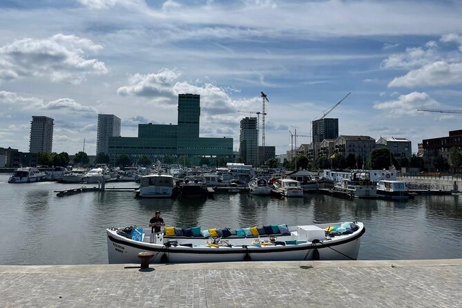 Private MAS Antwerp Aperitif Cruise (8 - 12 Guests) - A private boat for groups of 8 to 12
