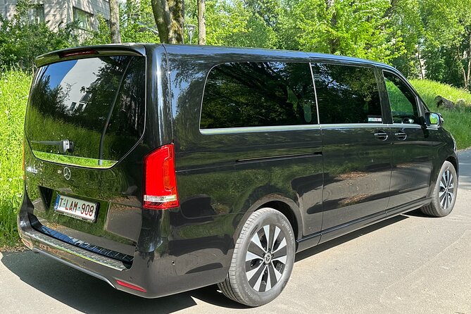PRIVATE MPV TRANSFER FROM/TO BRUSSELS AIRPORT (Max 6 pax) ONE-WAY - A private airport ride without the usual airport fuss