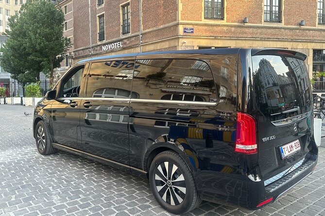 PRIVATE MPV TRANSFER FROM/TO BRUSSELS AIRPORT (Max 6 pax) ONE-WAY - The Mercedes-Benz EQV 2023 experience