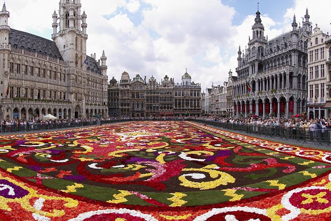 Private tour : Best of Brussels half day From Brussels - The Royal Palace adds ceremony
