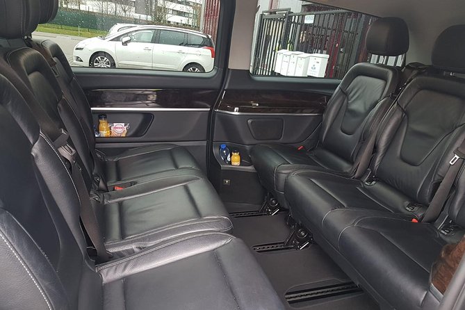 Private Transfer from Bruges to Brussels By Business car - What the ride is like inside