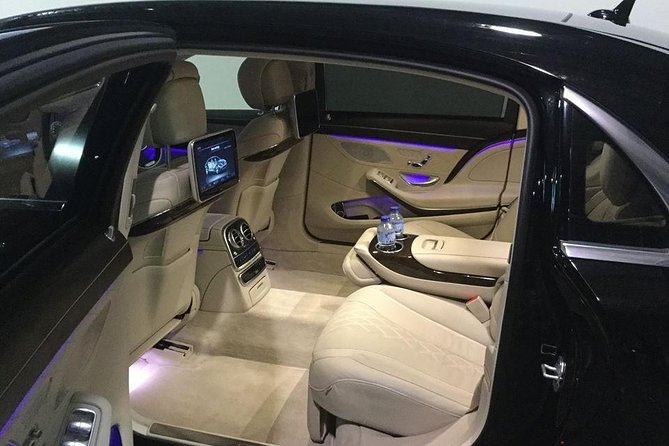 Private Transfer from Brussels Airport to Bruges By Business car - What the business car adds