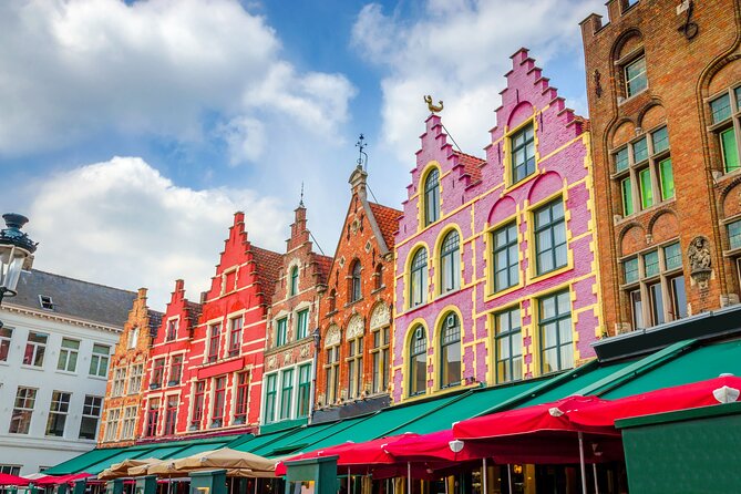 Romantic Bruges: Love Between the Canals Exploration Game - Churches, chocolate, and the first clues