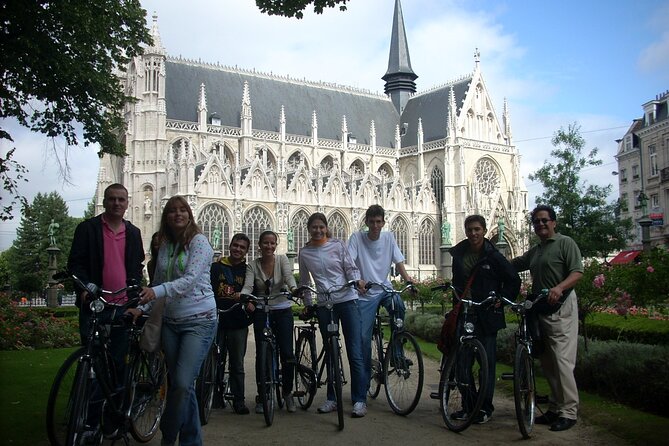 Small-Group Highlights of Brussels Bike Tour - The lunch pause and the Belgian food tip