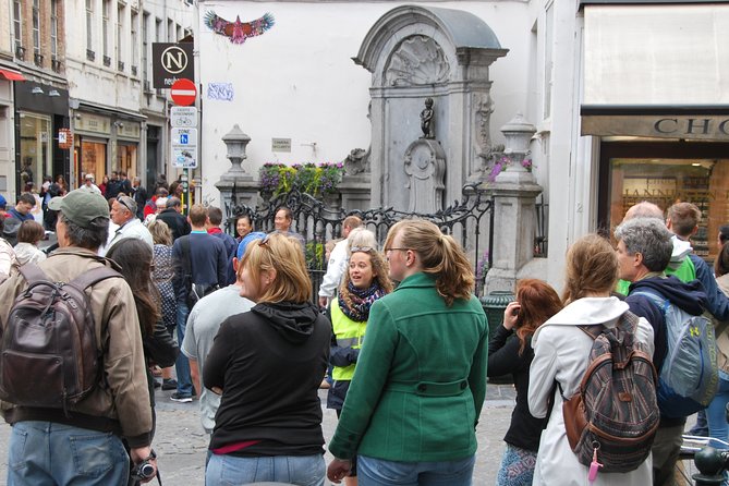 Small-Group Highlights of Brussels Bike Tour - Guides, group size, and the feel of the ride