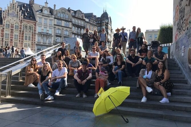Tell Me About Brussels! | First Day Must-Do | Local Storytellers - Brussels Park and the Royal Palace: the city turns royal