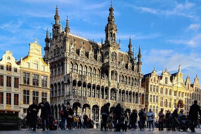Tell Me About Brussels! | First Day Must-Do | Local Storytellers - Grand Place to Manneken Pis: Brussels begins with a joke